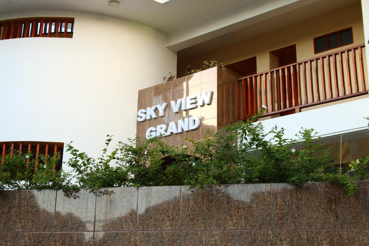 Sky View Grand Hotel Kandy Bagian luar foto